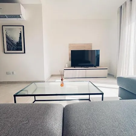 דירה Deluxe Malta Location