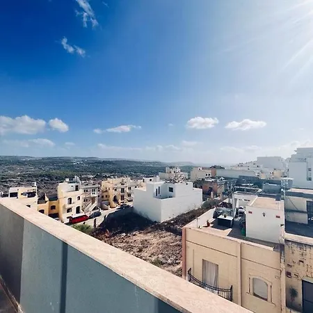 Deluxe Malta Location Sliema