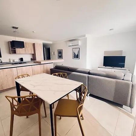 Deluxe Malta Location דירה